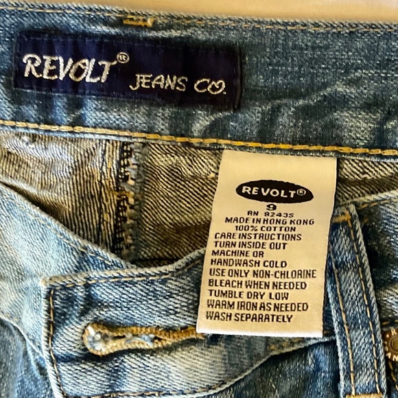 Revolt Jeans Co.Heavily Distressed Jeans sz 9 - Picture 2 of 8
